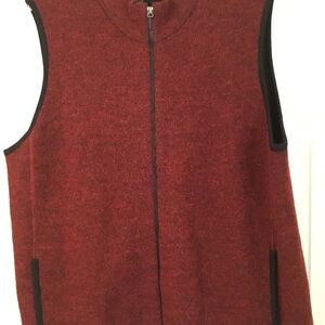 Men's Red Alpaca Sleeveless Vest with Pockets
